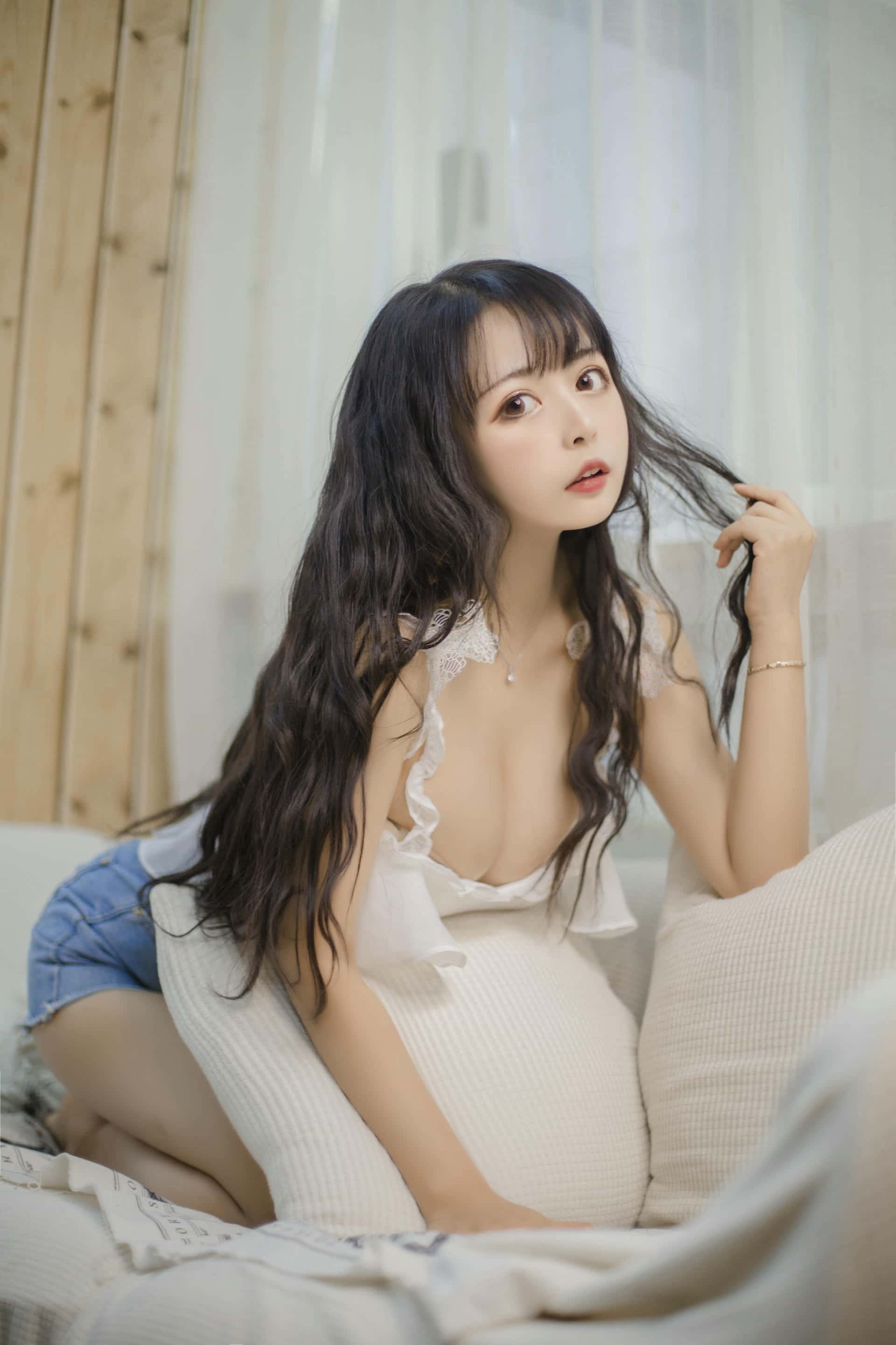 10黑猫猫OvO 客厅
