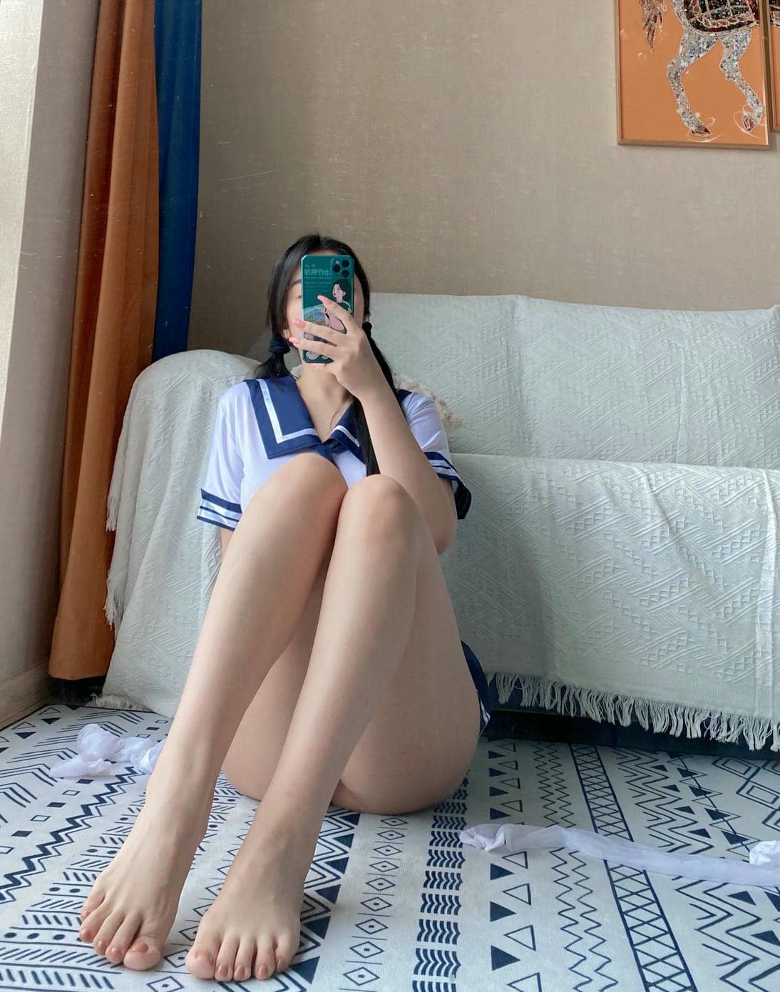 120斤的小王同学-白色兔学妹[24P-26.9M]