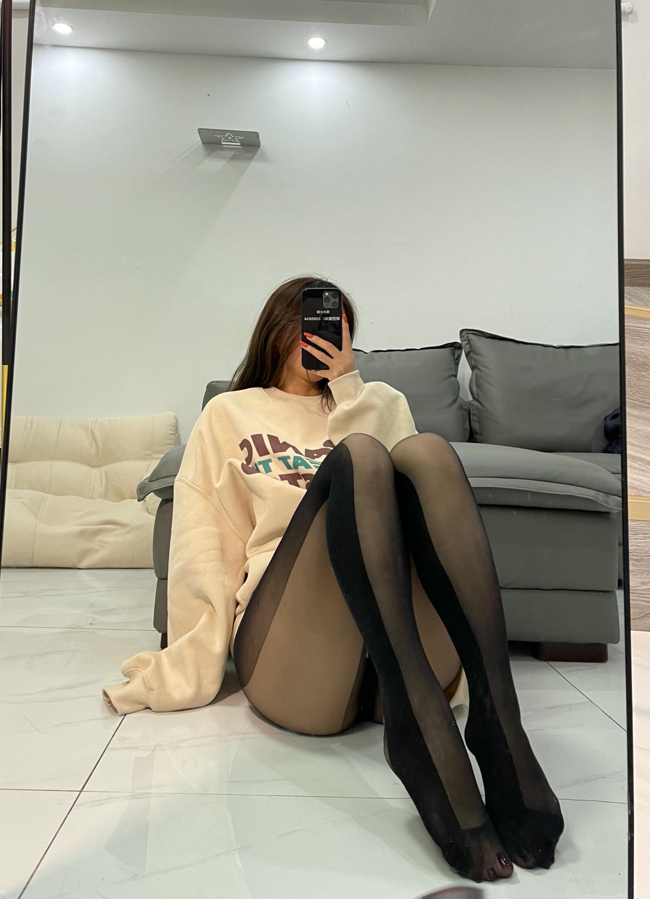 陈大小姐-黑色线条[15P-26.3M]