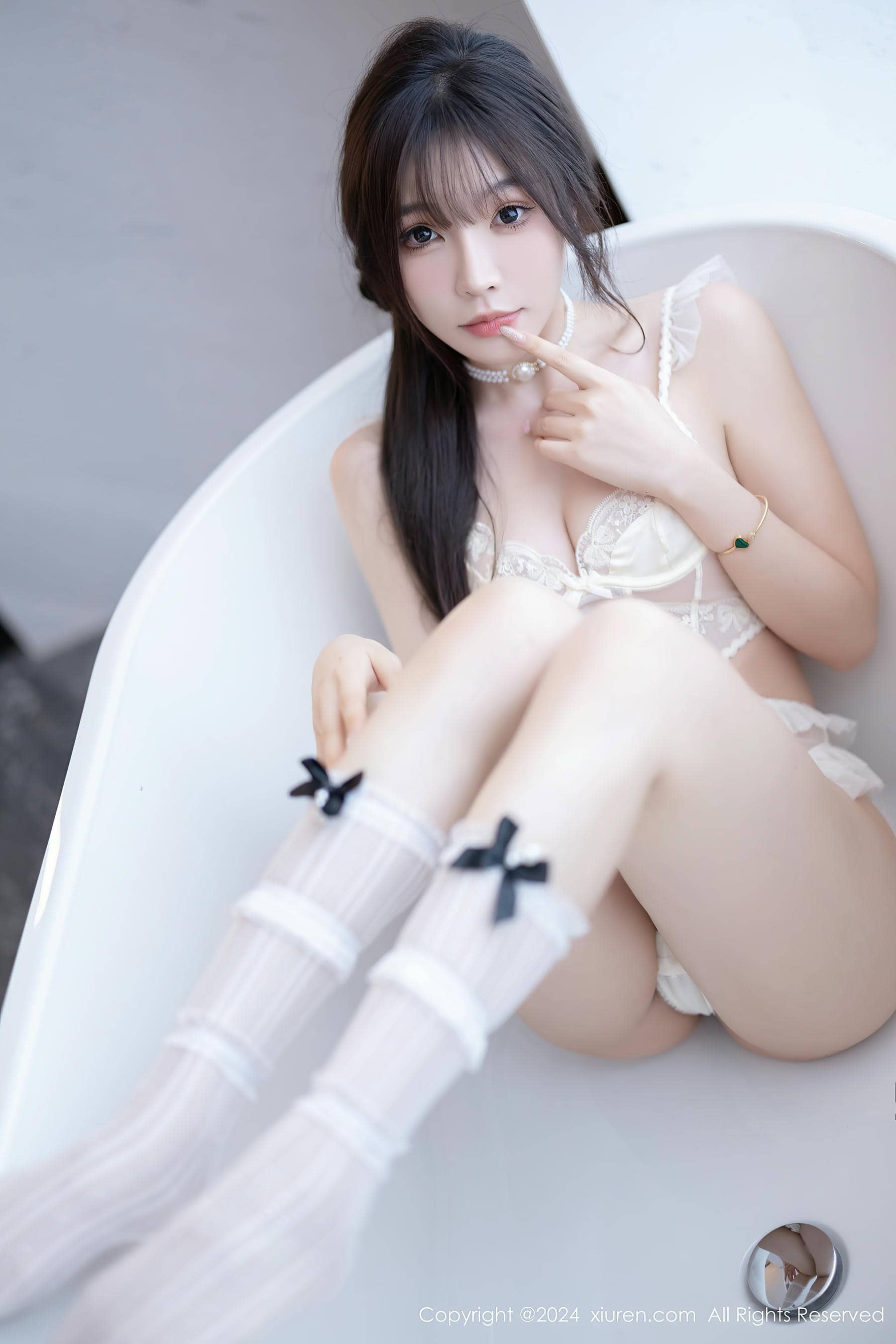 [Xiuren秀人网]2024.09.02 NO.9101 徐莉芝Booty[90+1P／649MB]